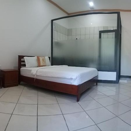 Homestay- garden view Phan Rang Buitenkant foto